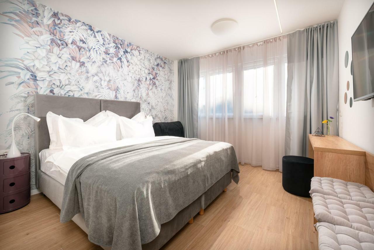 Skaline Luxury Rooms Σπλιτ Εξωτερικό φωτογραφία